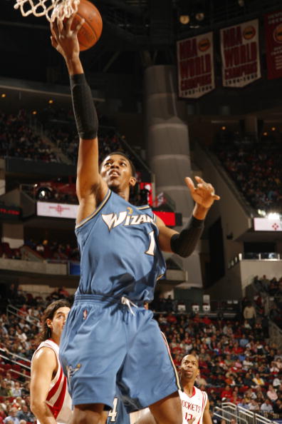 昆明市台联“昆台情·羽你同行”羽毛球联谊交流活动举办（昆明市台联举行“昆台情·羽你同行”羽毛球交流联谊活动）