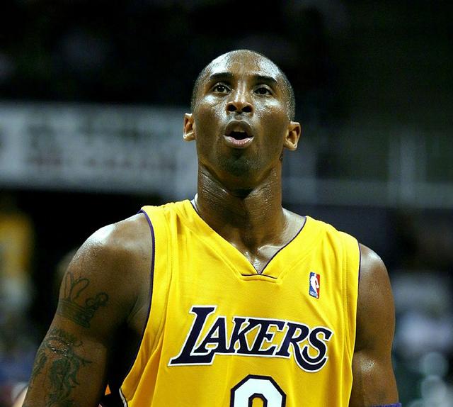 欧冠比赛战术分析：尤文图斯防守策略,（欧冠战术深析：尤文图斯的防守体系）