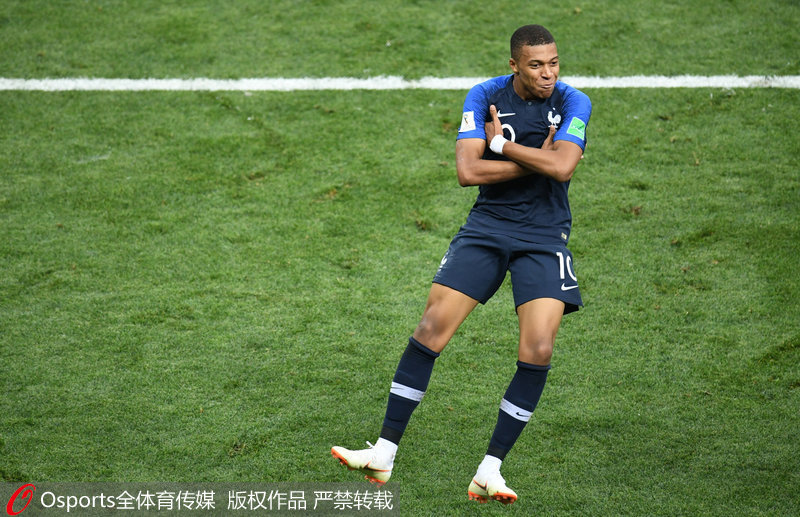 熊本深红vs甲府风林首发：田中雄大、神代庆人先发