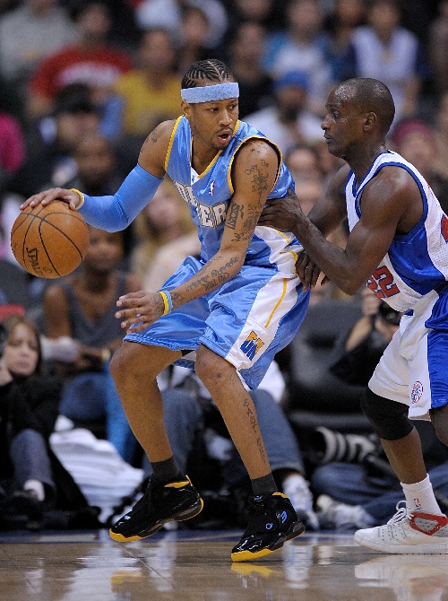 《邵佳一的西海岸“拼图”》倾情上映（《邵佳一与他的西海岸“拼图”》正式公映）