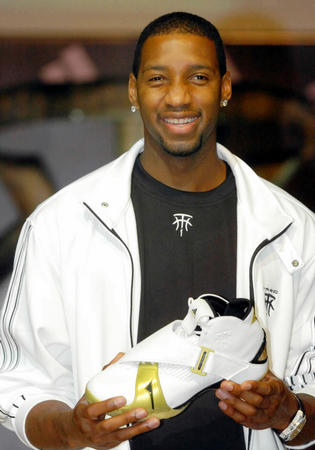 皇马一战3红6黄！金哨详解争议判罚：2红没问题，输球别怪裁判（皇马一役3红6黄！金哨解读争议判罚：两红无误，输球别怪裁判）